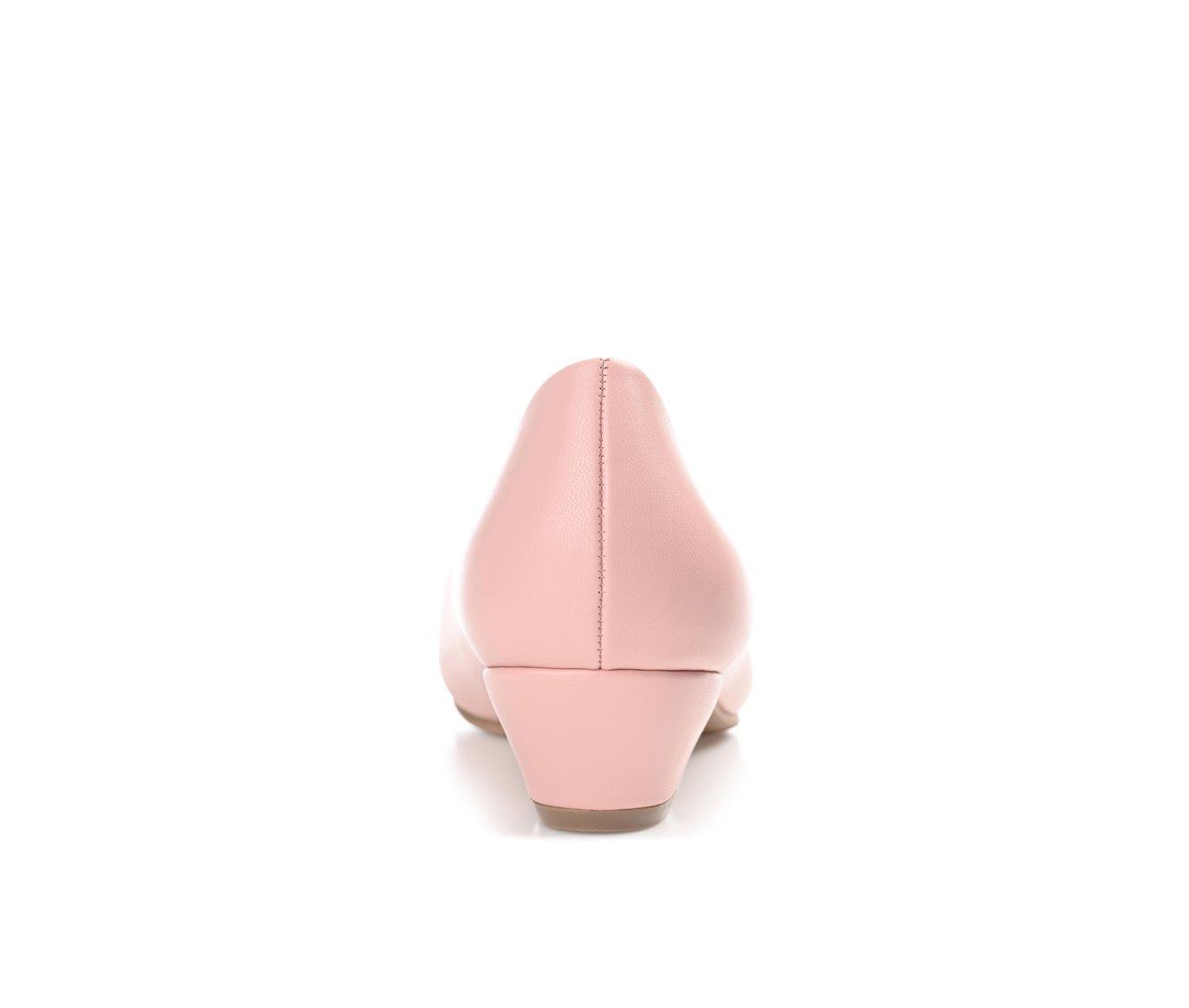 Women's Journee Collection Saar Pumps