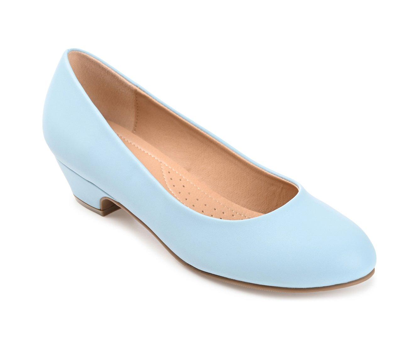 Women's Journee Collection Saar Pumps