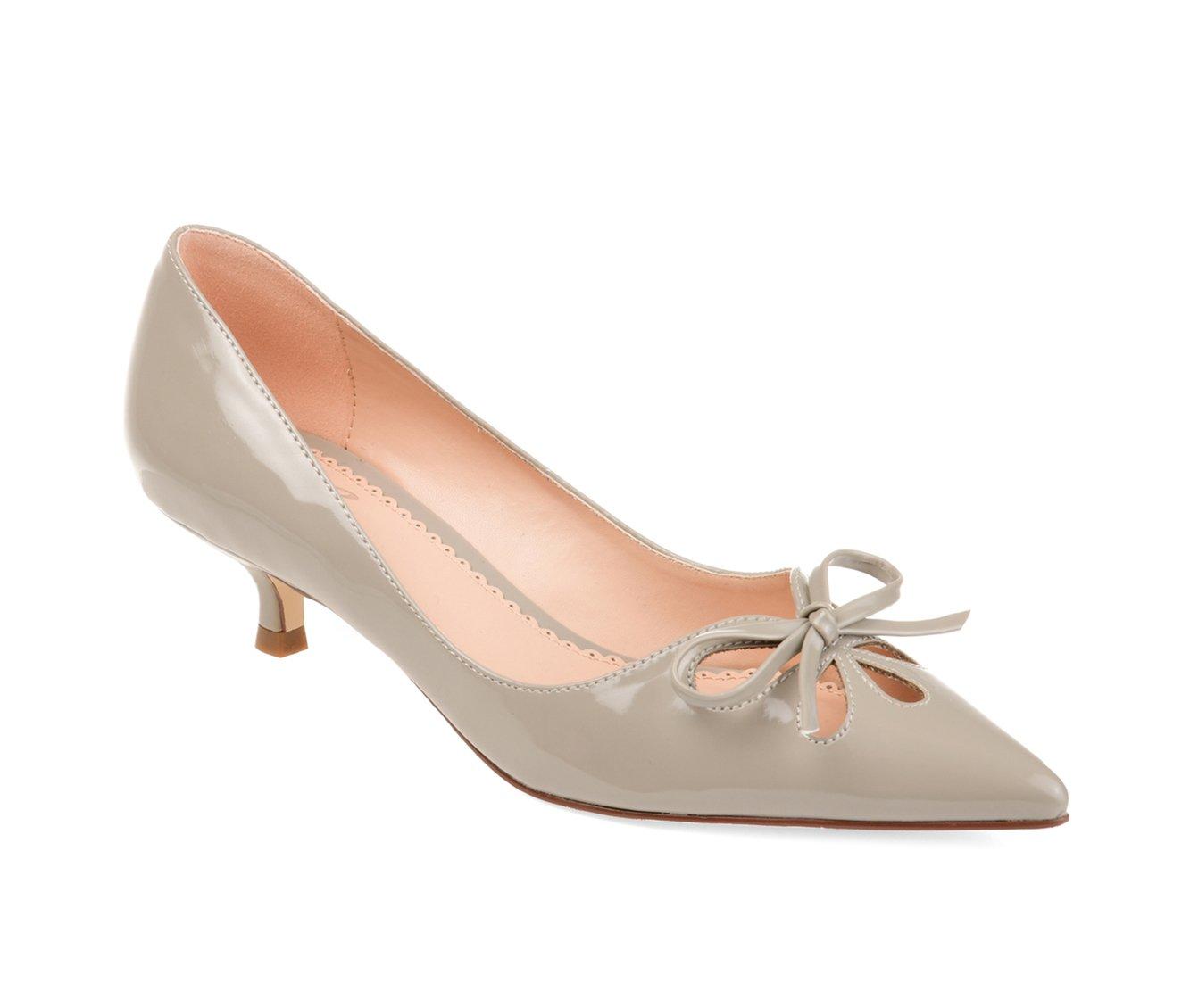 Women's Journee Collection Lutana Pumps