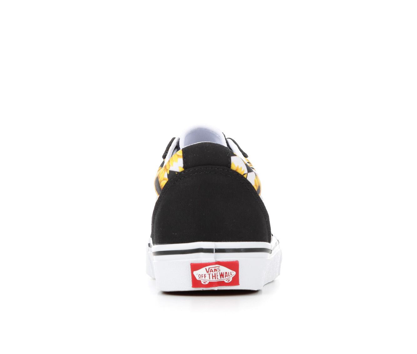 Vans ward outlet checker