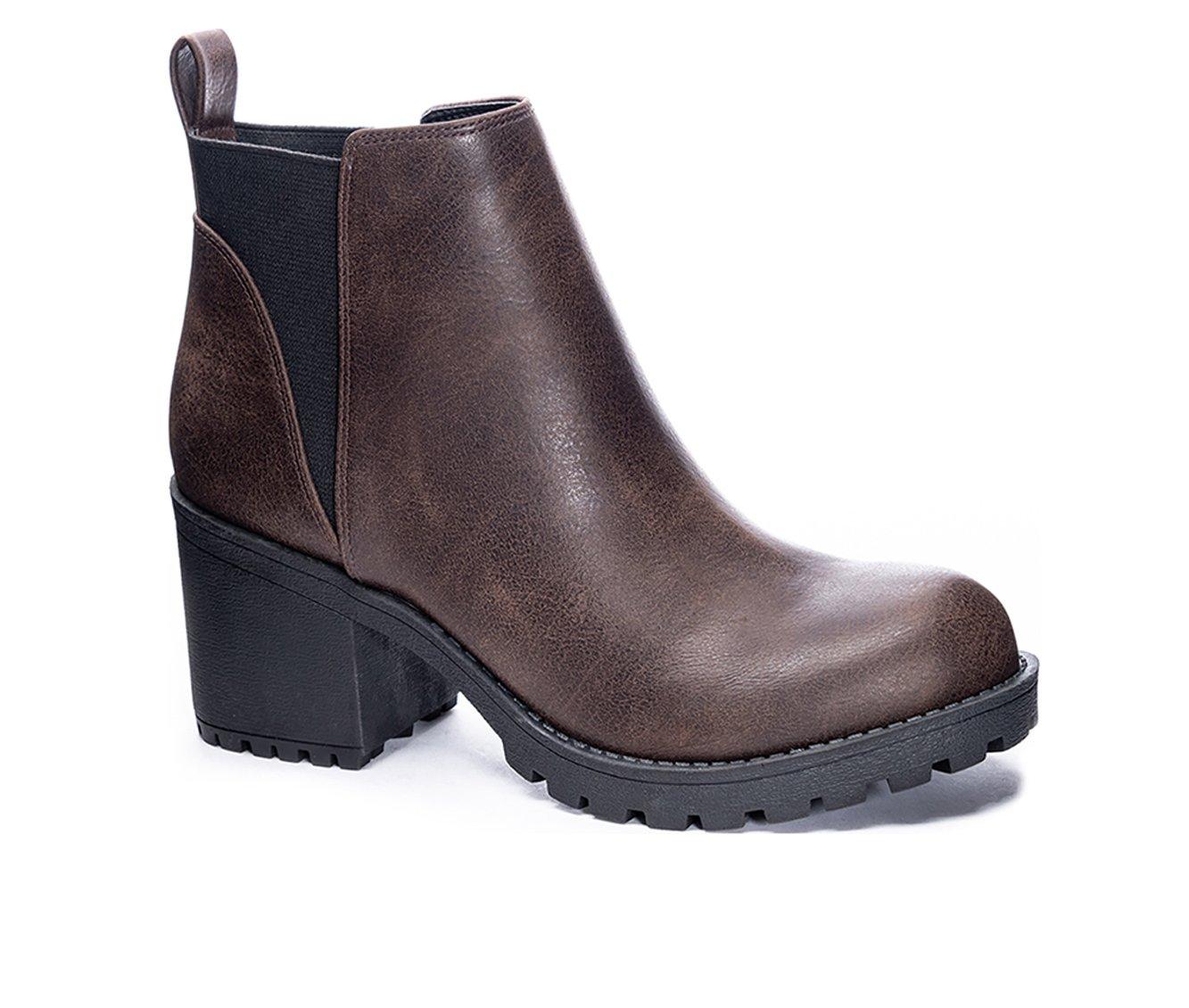 Women's Dirty Laundry Lido Lugged Chelsea Boots