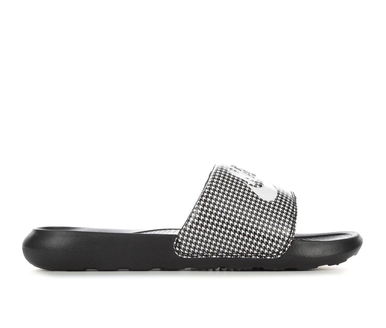 Shoe carnival outlet women's nike slides