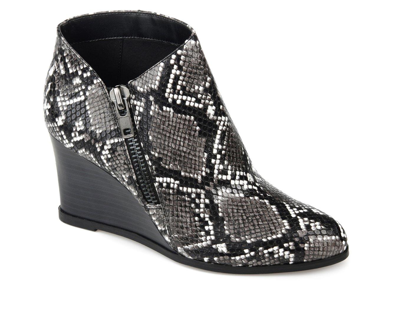 Women's Journee Collection Glam Wedge Booties