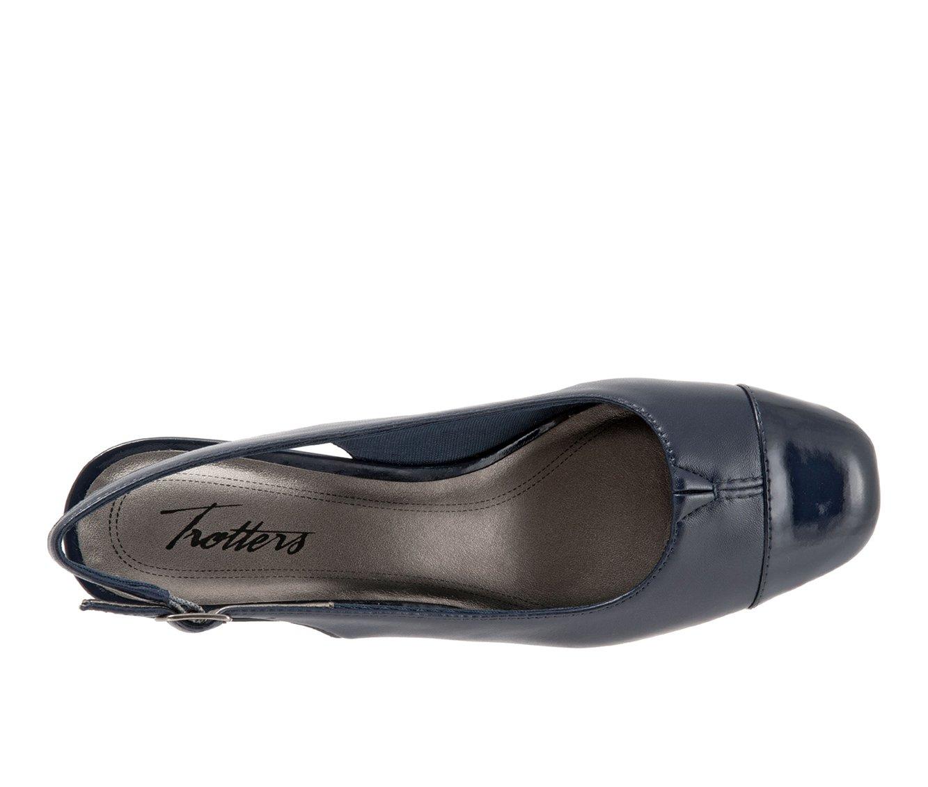 Women's Trotters Dea Pumps