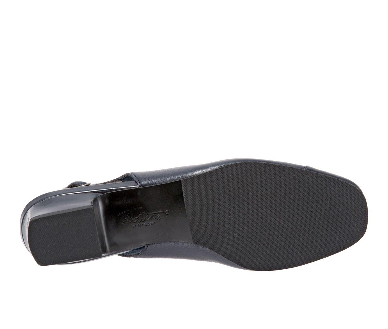 Women's Trotters Dea Pumps