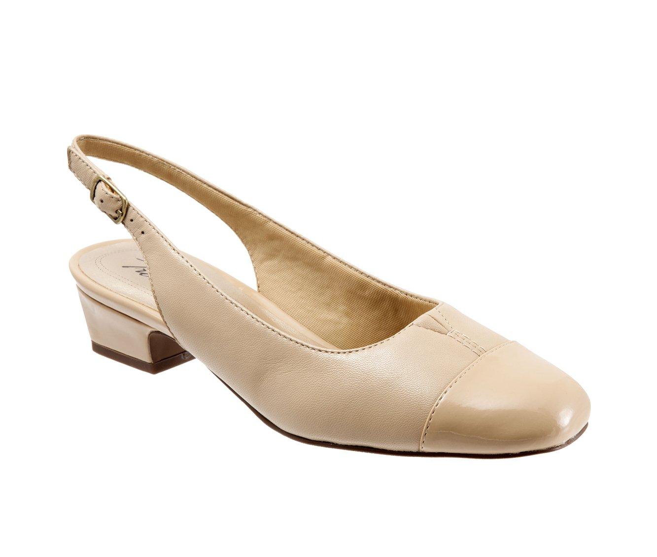Women's Trotters Dea Pumps
