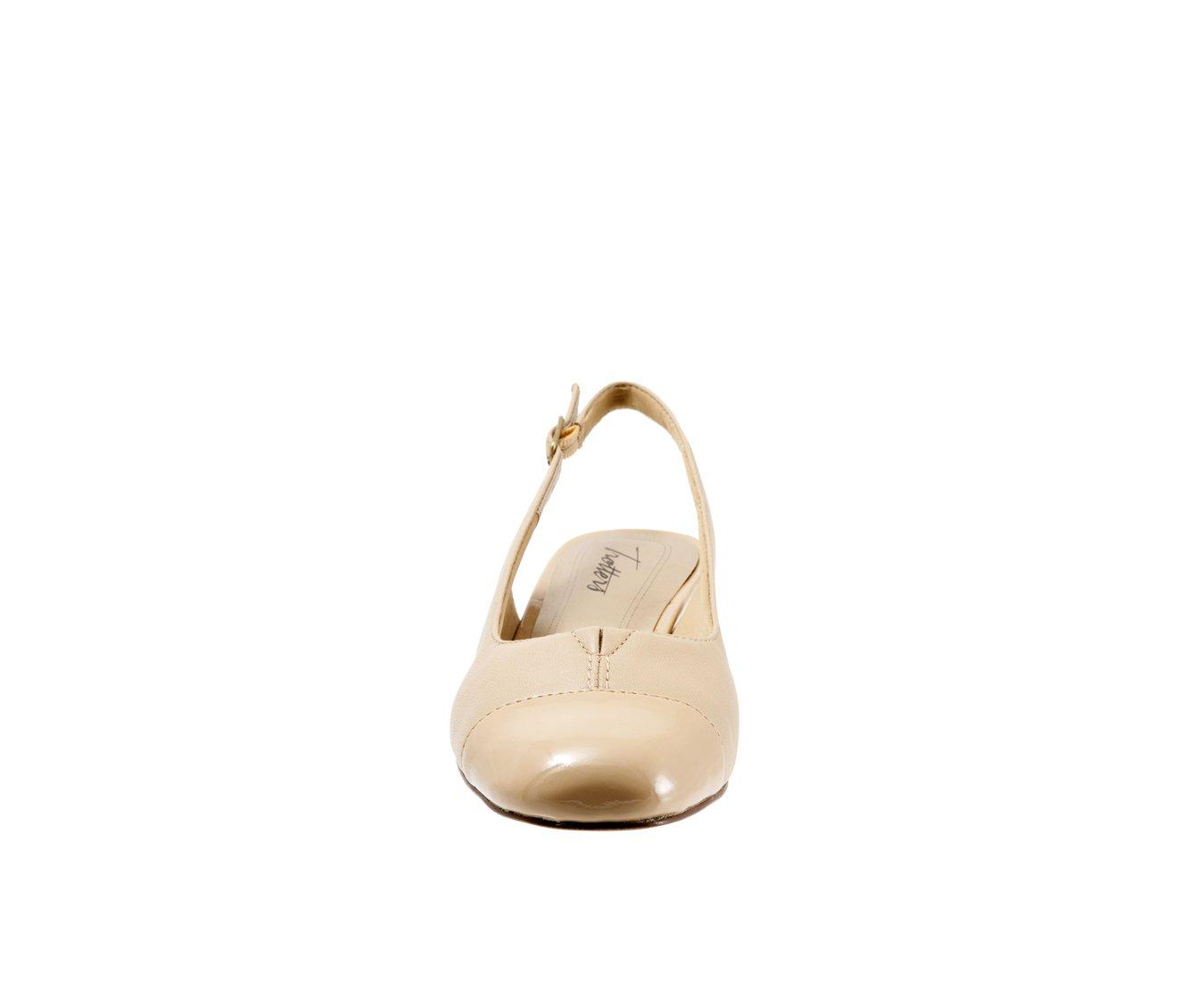 Women's Trotters Dea Pumps