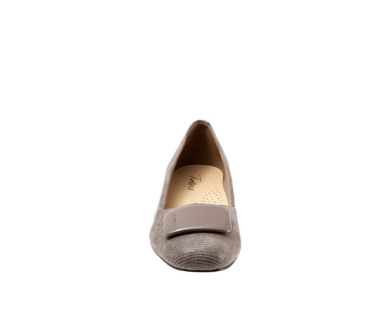 Women's Trotters Delse Pumps