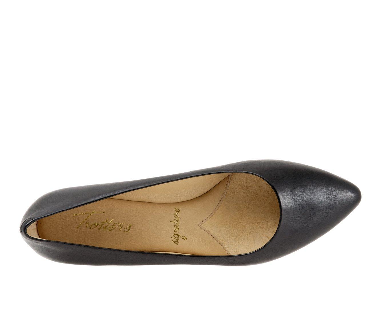 Women's Trotters Estee Flats