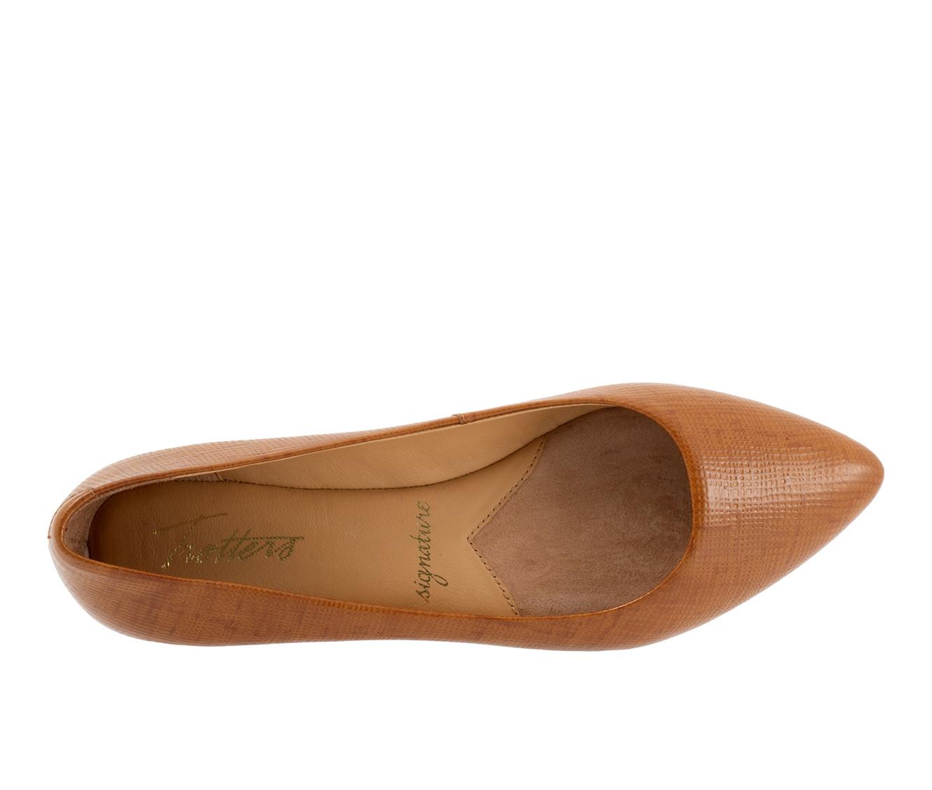 Women's Trotters Estee Flats