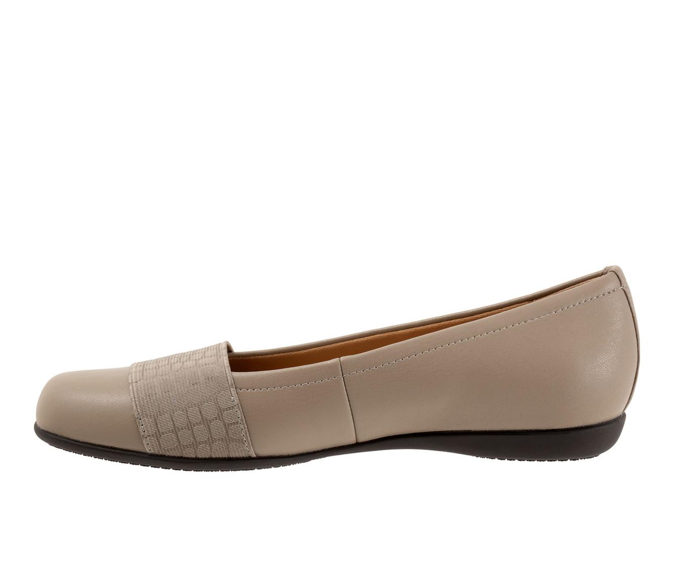 Women's Trotters Samantha Flats
