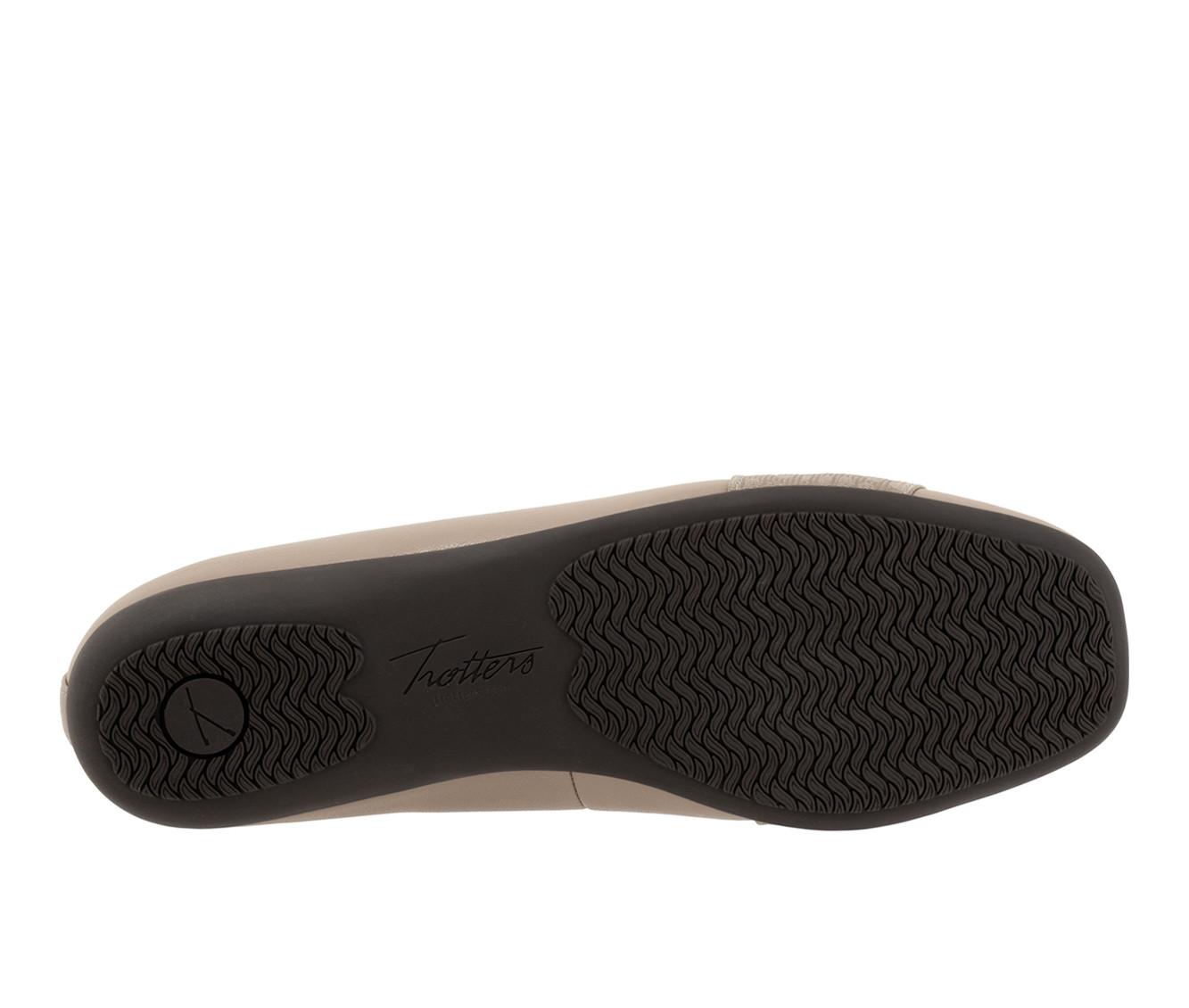 Women's Trotters Samantha Flats
