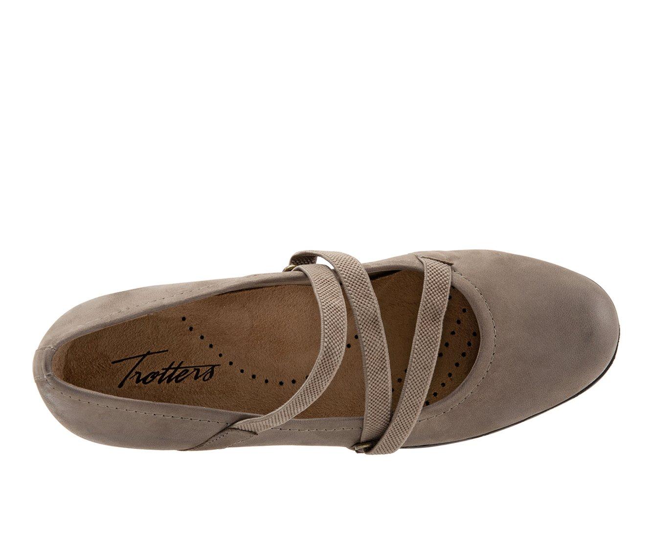 Women's Trotters Della Flats