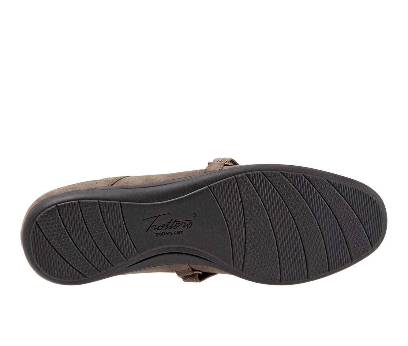 Women's Trotters Della Flats