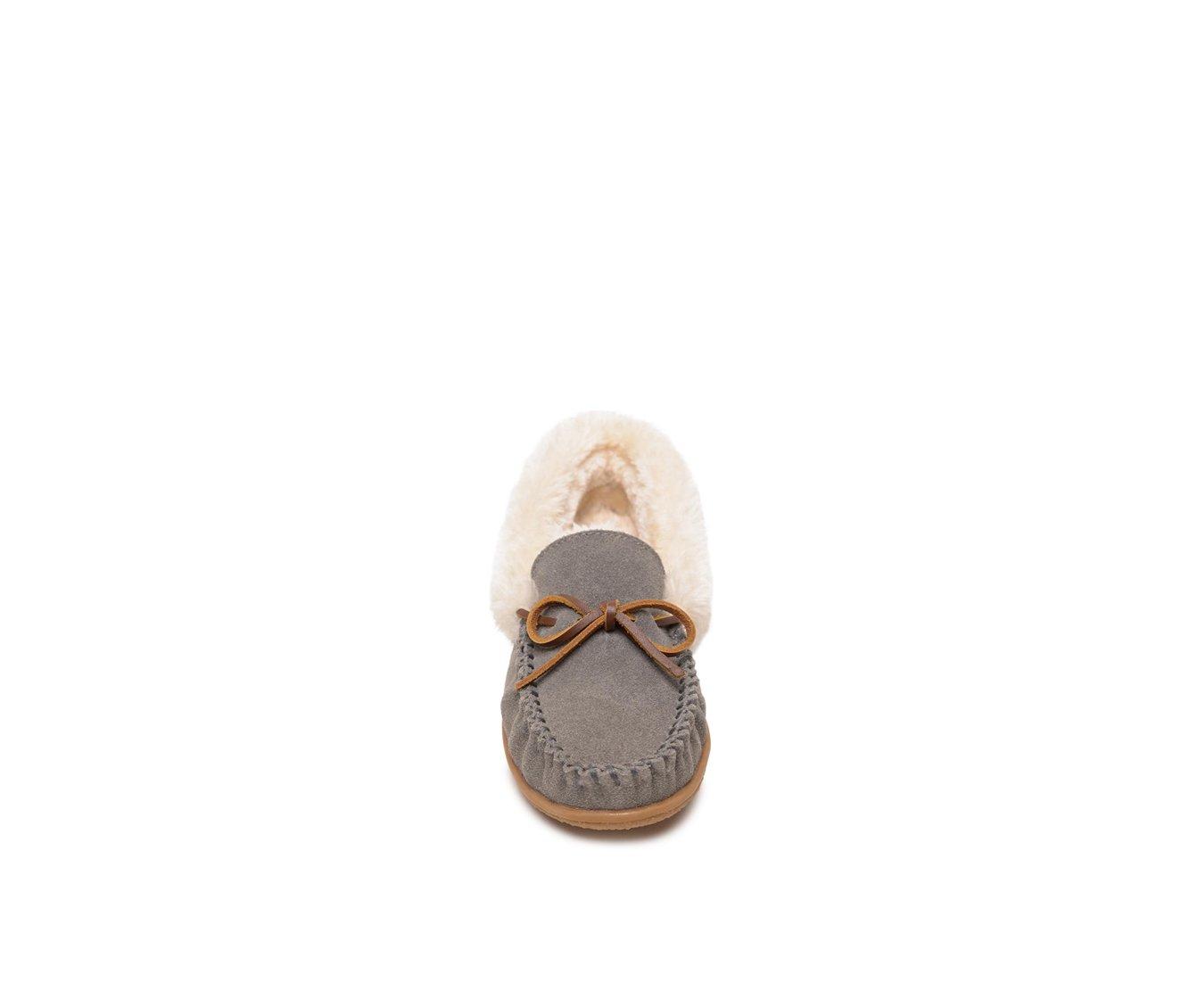 Minnetonka Women's Camp Collar Moccasins