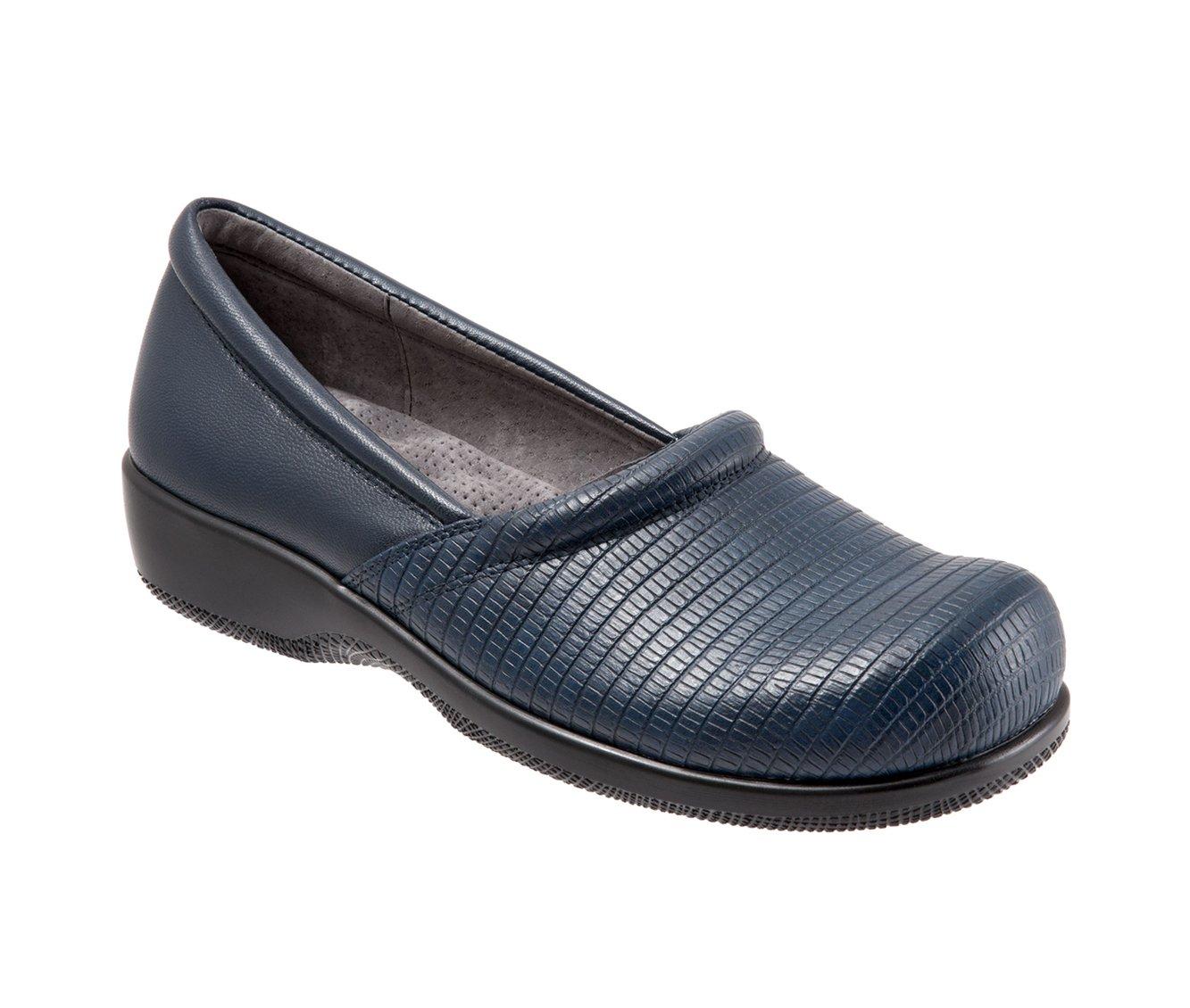 Women's Softwalk Adora Flats