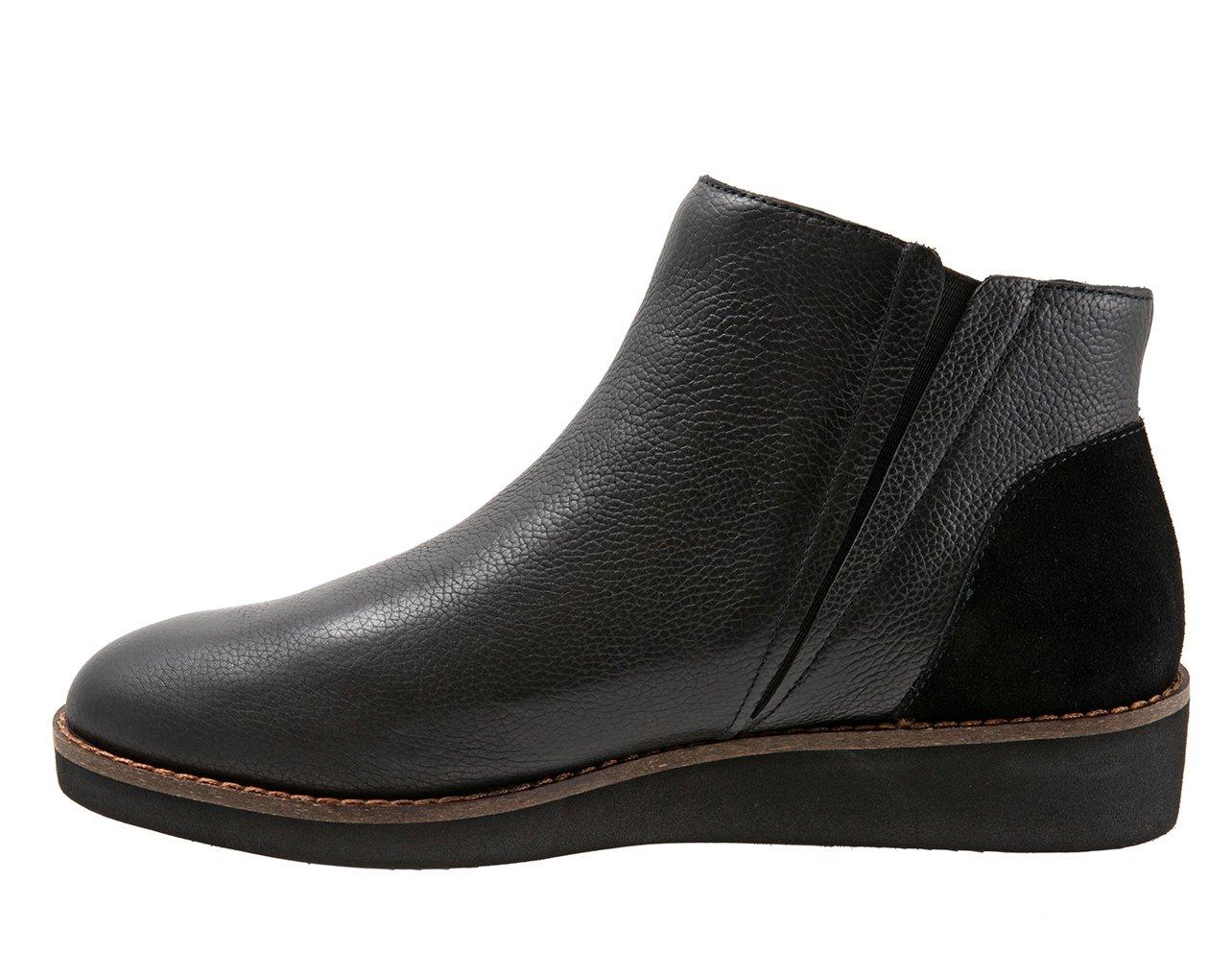 Women's Softwalk Wesley Booties