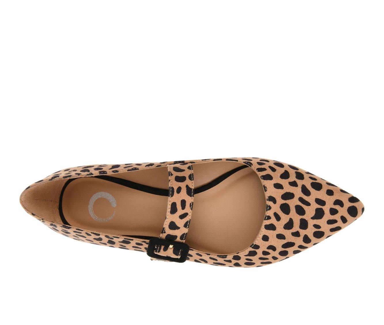 Women's Journee Collection Karissa Flats