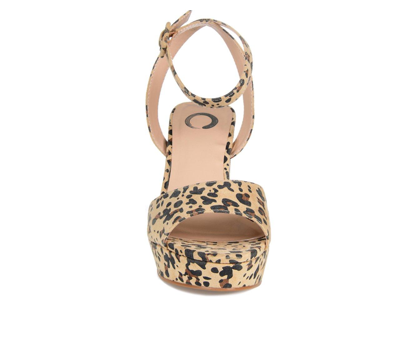 Women's Journee Collection Nairri Platform Heels