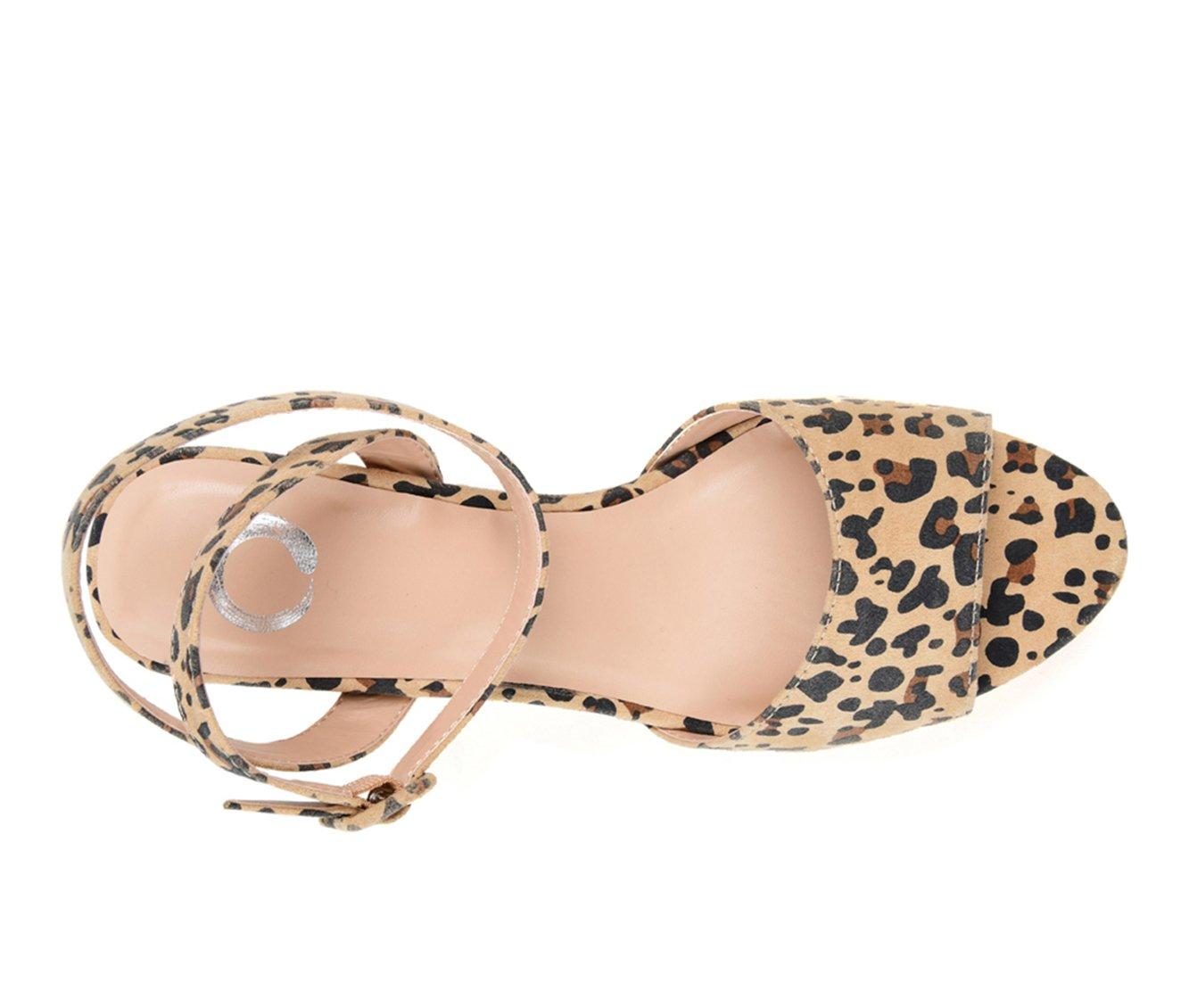Women's Journee Collection Nairri Platform Heels