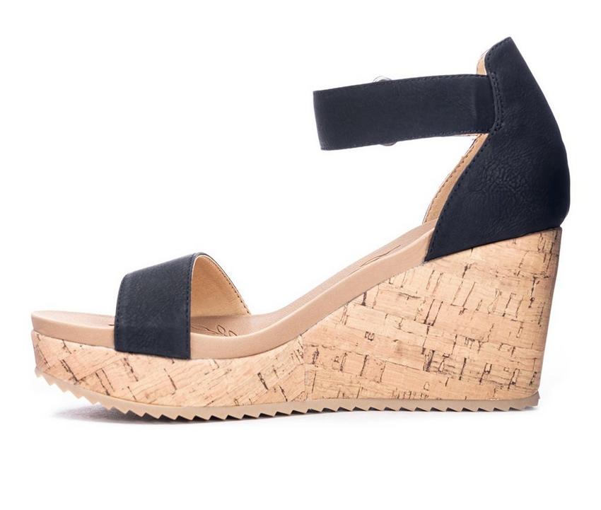 Women's CL By Laundry Kaya Wedge Sandals