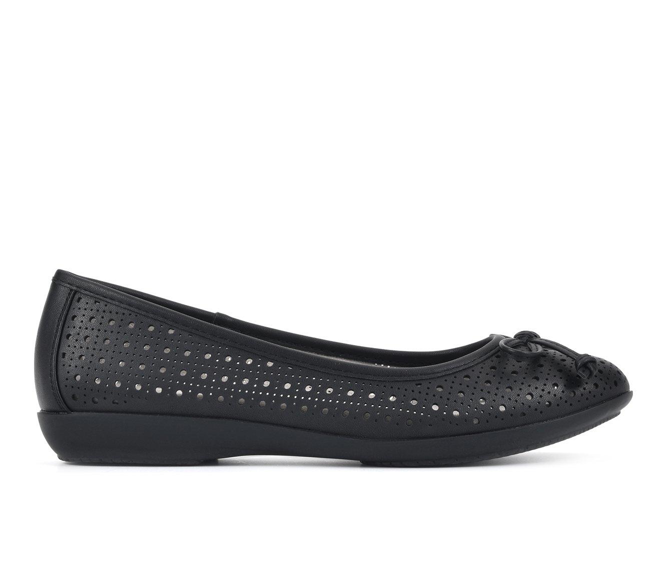 Women's Cliffs by White Mountain Cheryl Flats