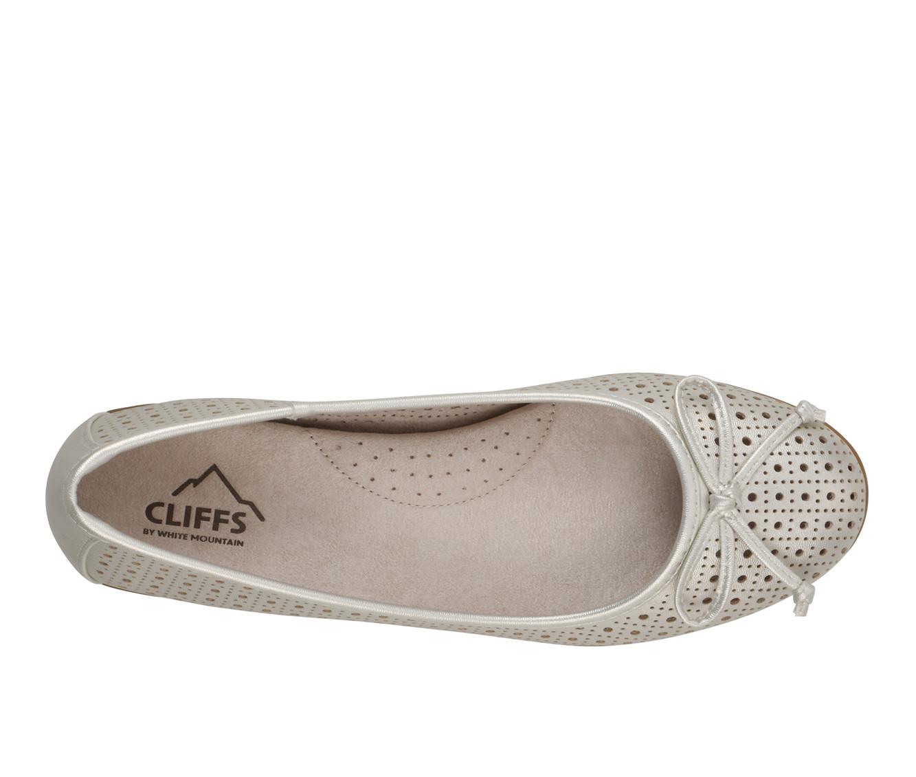 Women's Cliffs by White Mountain Cheryl Flats