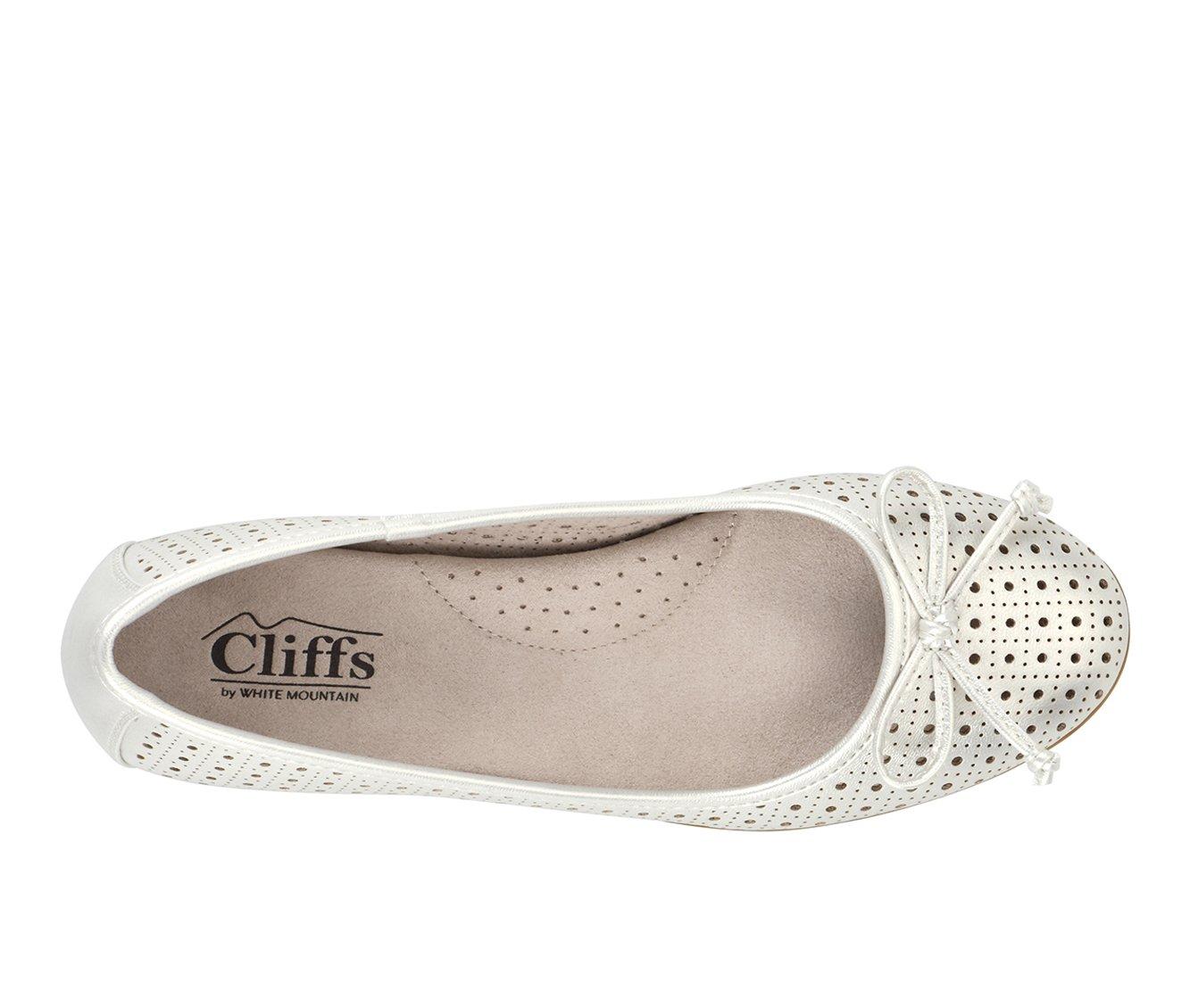 Women's Cliffs by White Mountain Cheryl Flats
