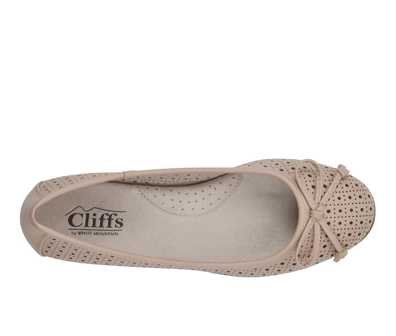 Women's Cliffs by White Mountain Cheryl Flats