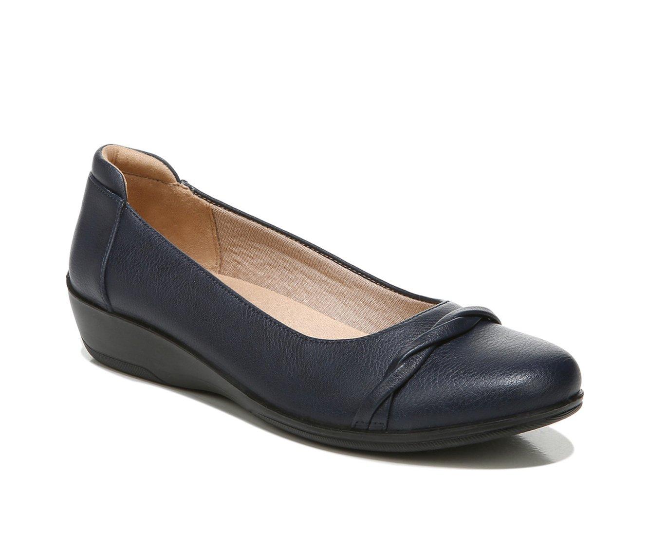 Women's LifeStride Impact Low Wedge Pumps