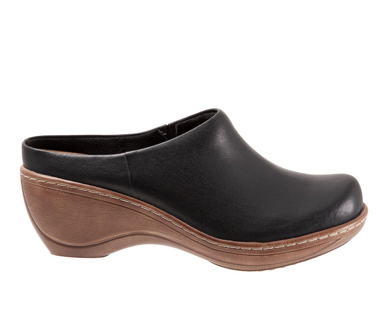 Women's Softwalk Madison Clogs