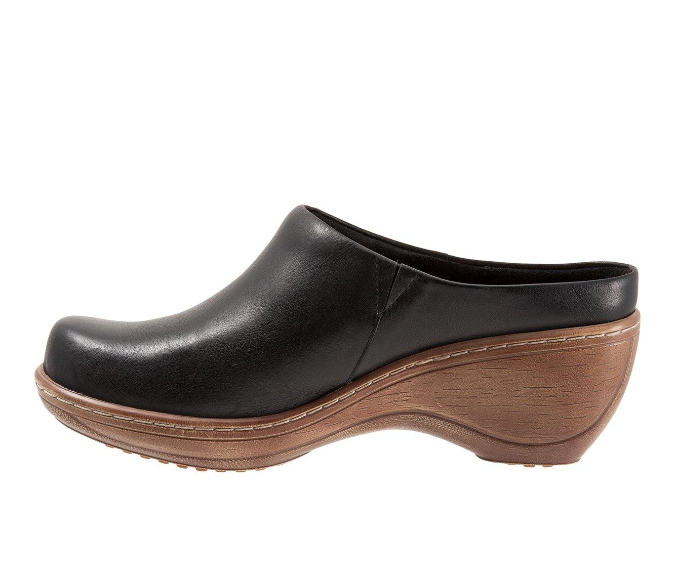 Women's Softwalk Madison Clogs