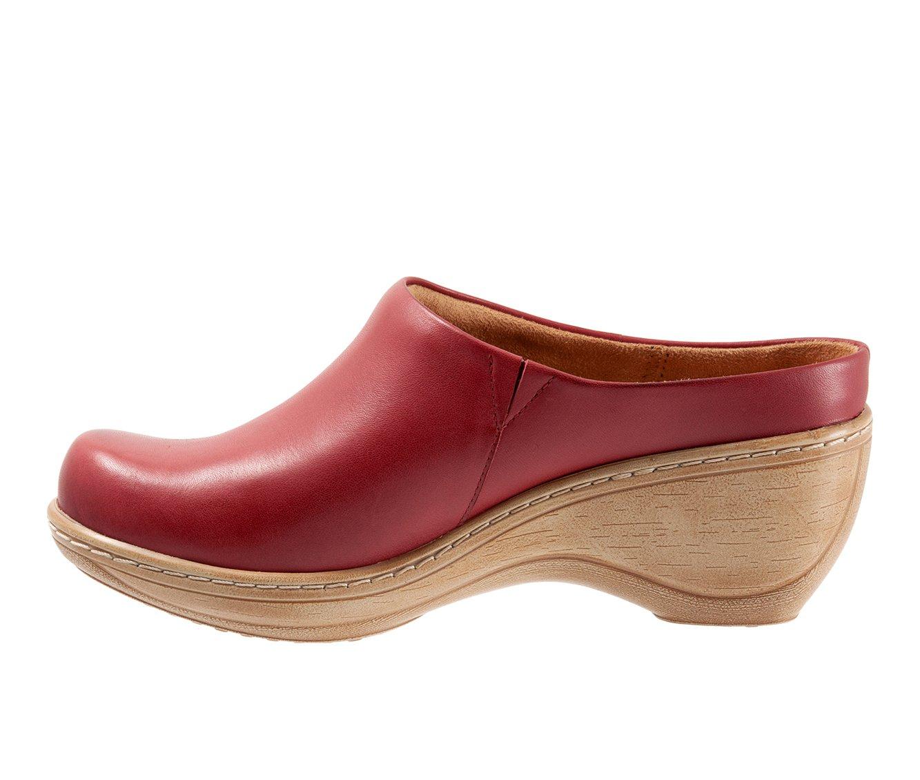 Women's Softwalk Madison Clogs