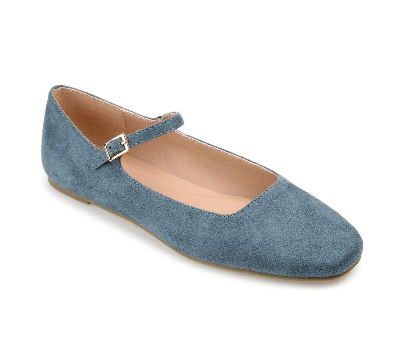 Women's Journee Collection Carrie Flats