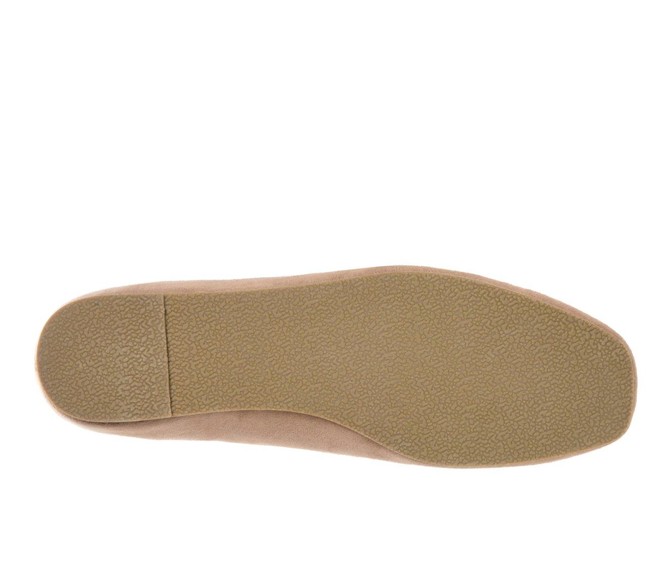Women's Journee Collection Carrie Flats