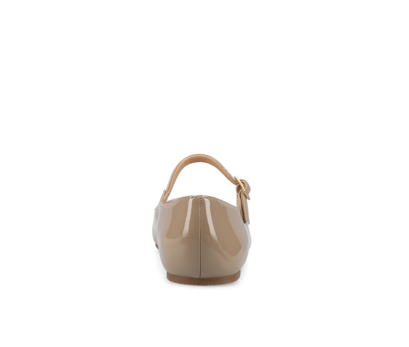 Women's Journee Collection Carrie Flats