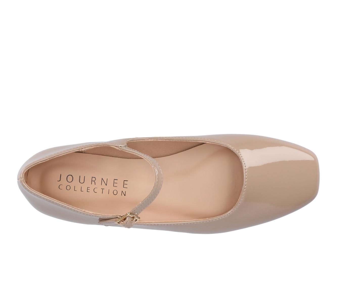Women's Journee Collection Carrie Flats