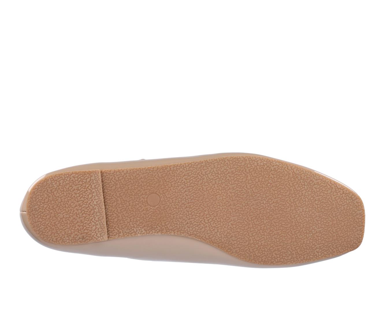 Women's Journee Collection Carrie Flats