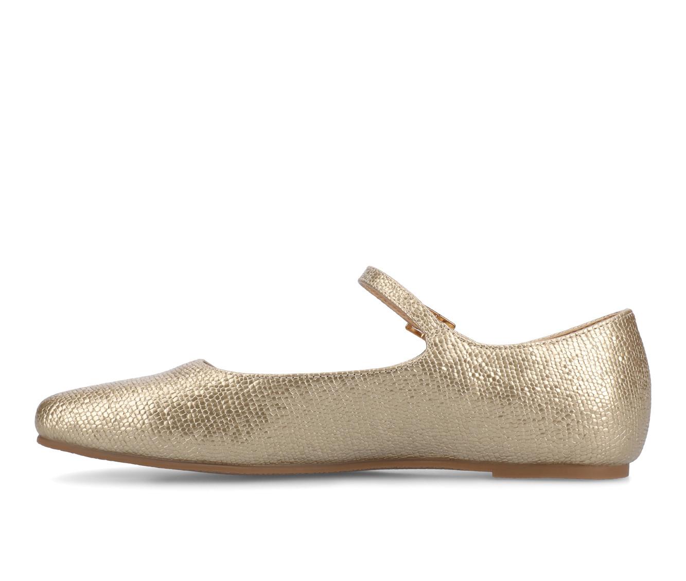 Women's Journee Collection Carrie Flats