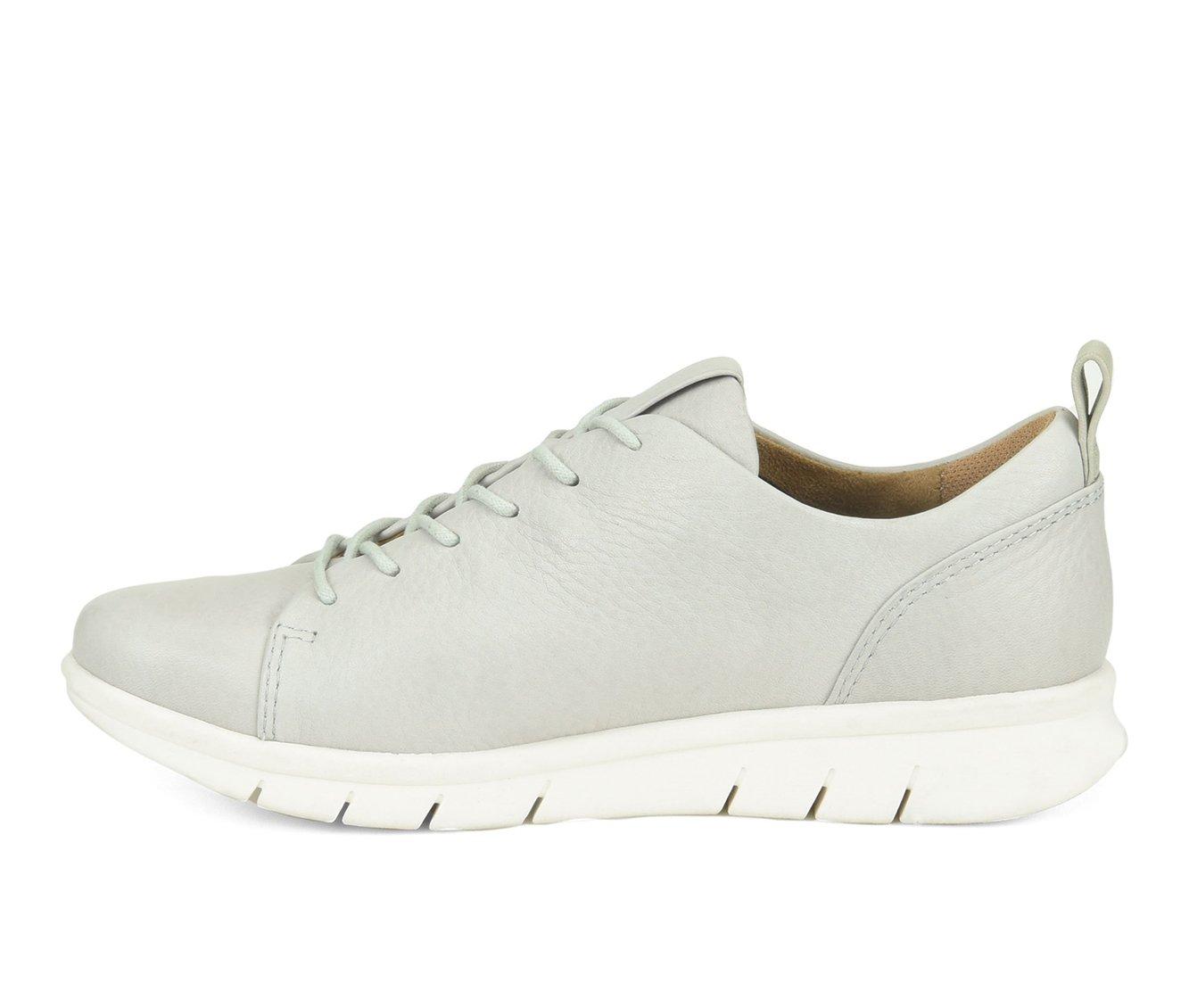 Women's Comfortiva Cayson Casual Sneakers
