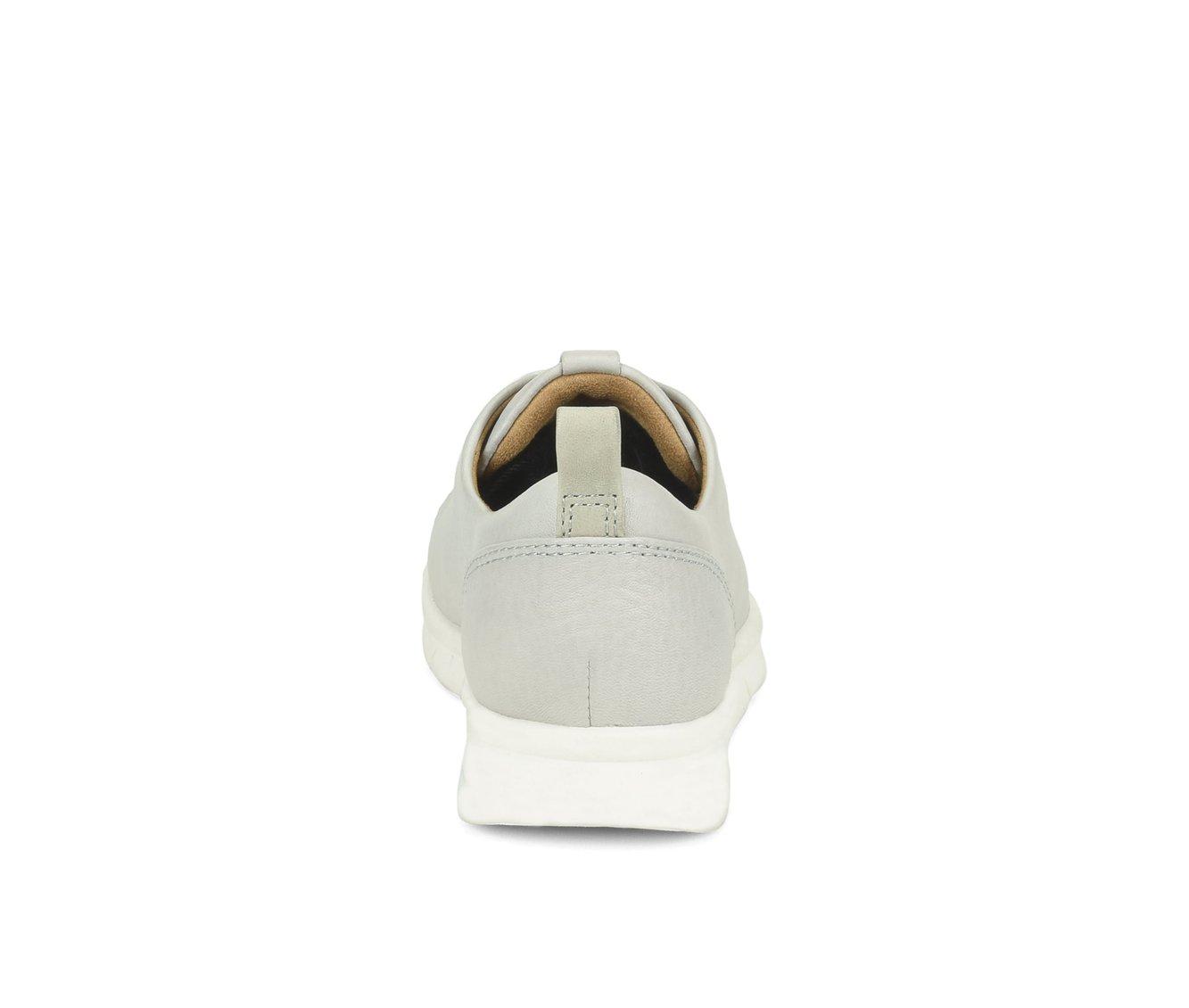 Women's Comfortiva Cayson Casual Sneakers