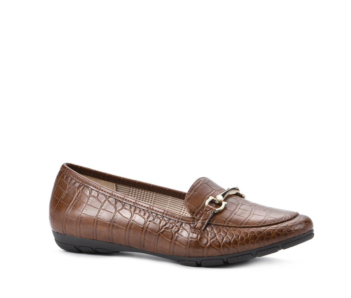Women's Cliffs by White Mountain Glowing Loafers