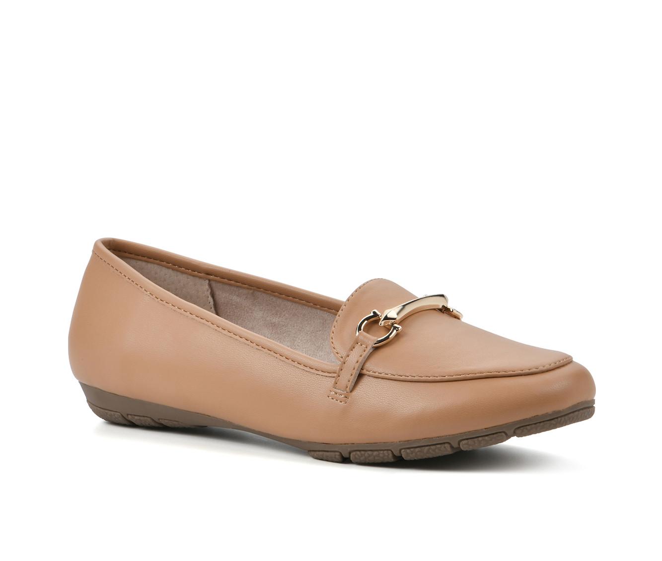 Women's Cliffs by White Mountain Glowing Loafers