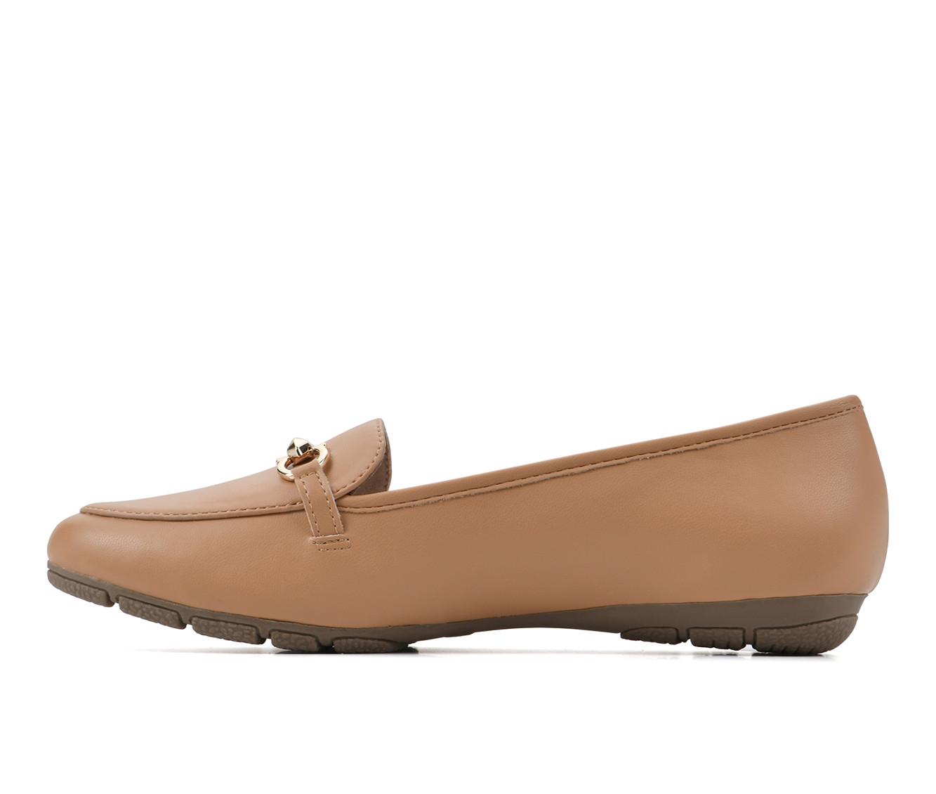 Women's Cliffs by White Mountain Glowing Loafers