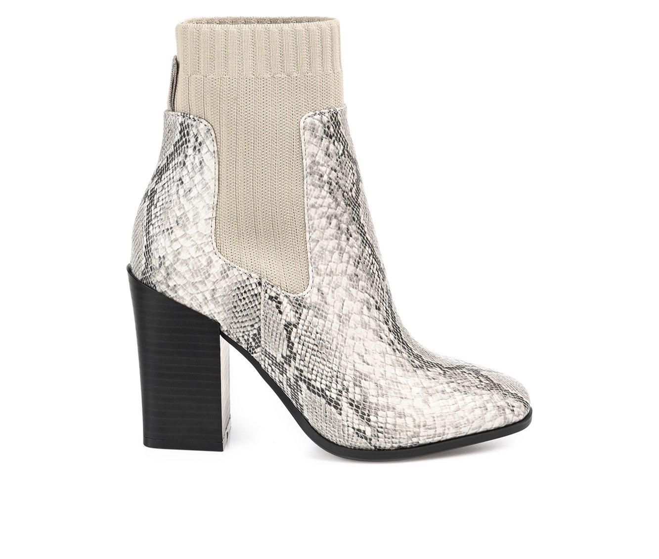 Women's Journee Collection Adalia Heeled Booties