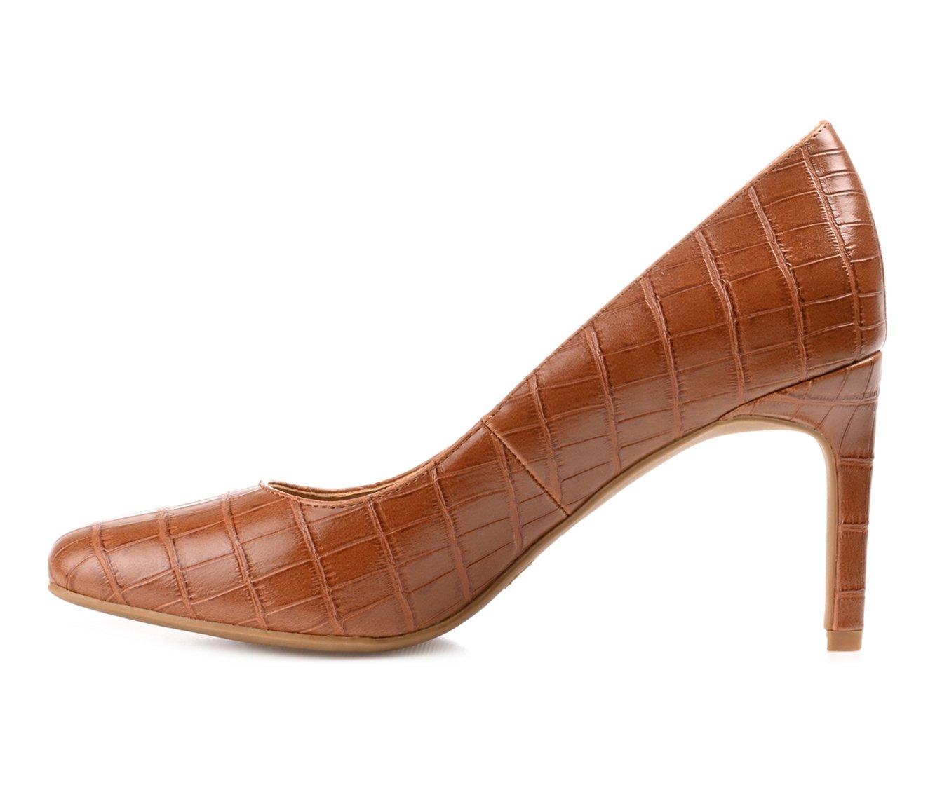 Women's Journee Collection Monalee Pumps