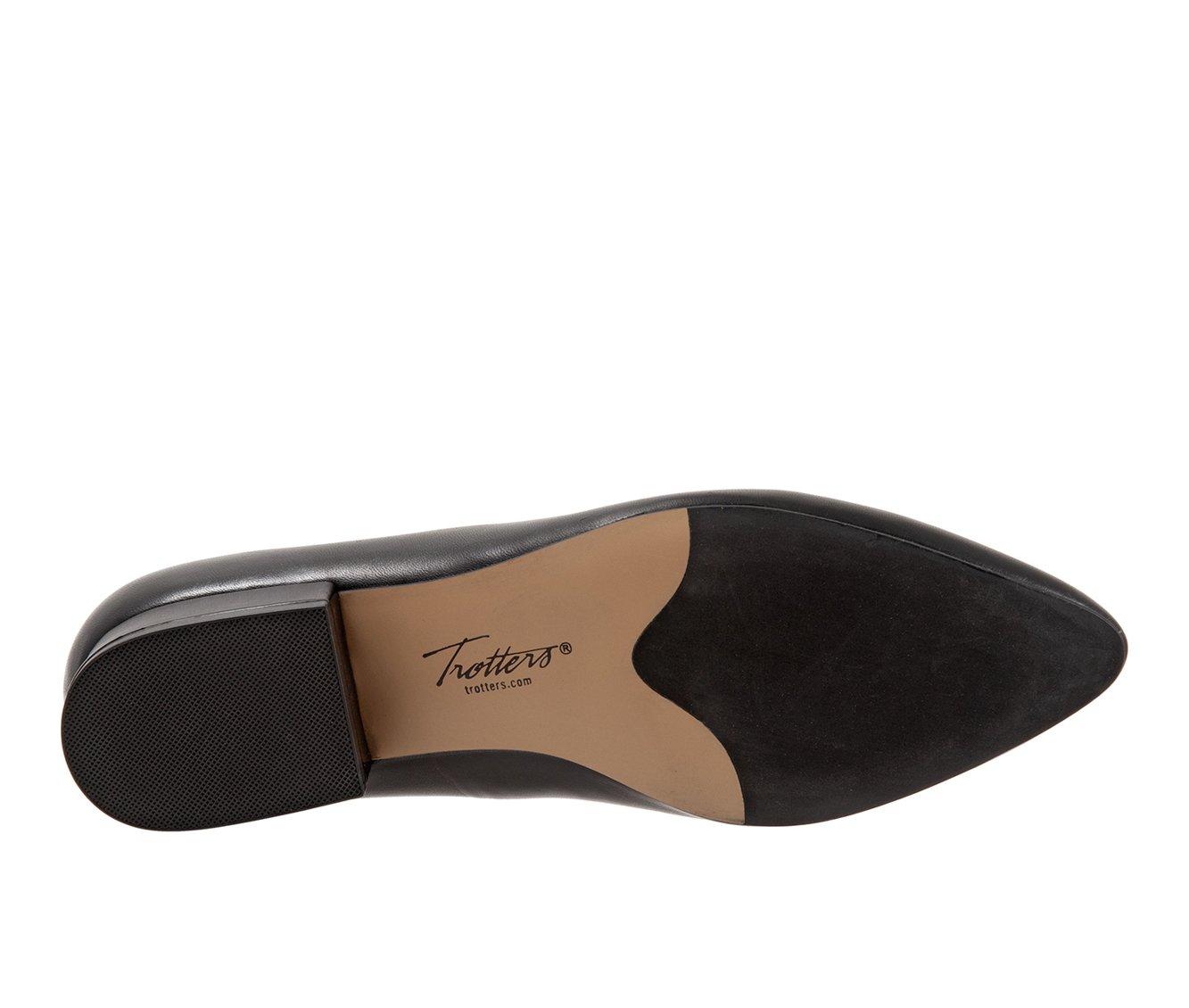 Women's Trotters Jewel Pumps