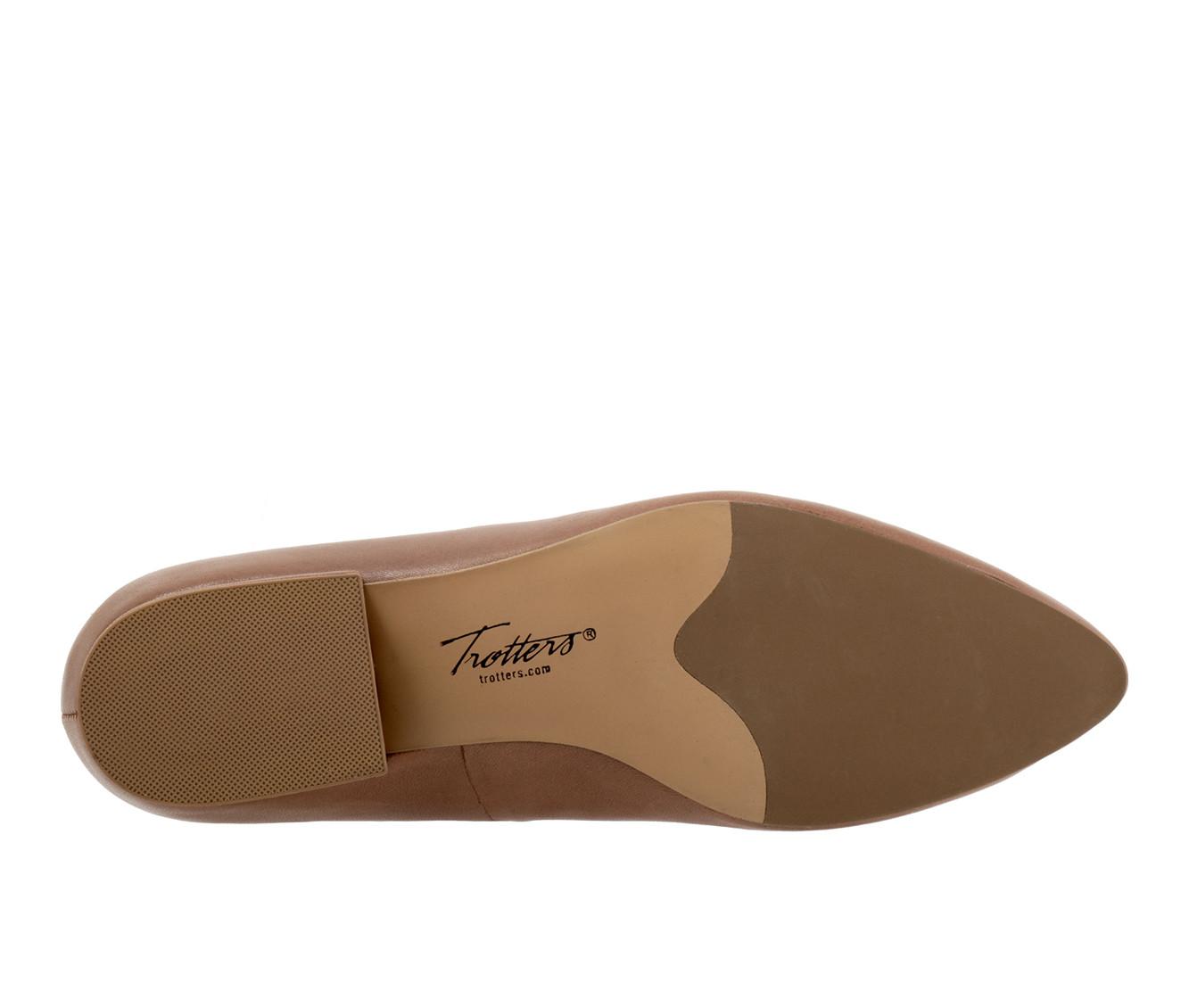 Women's Trotters Jewel Pumps