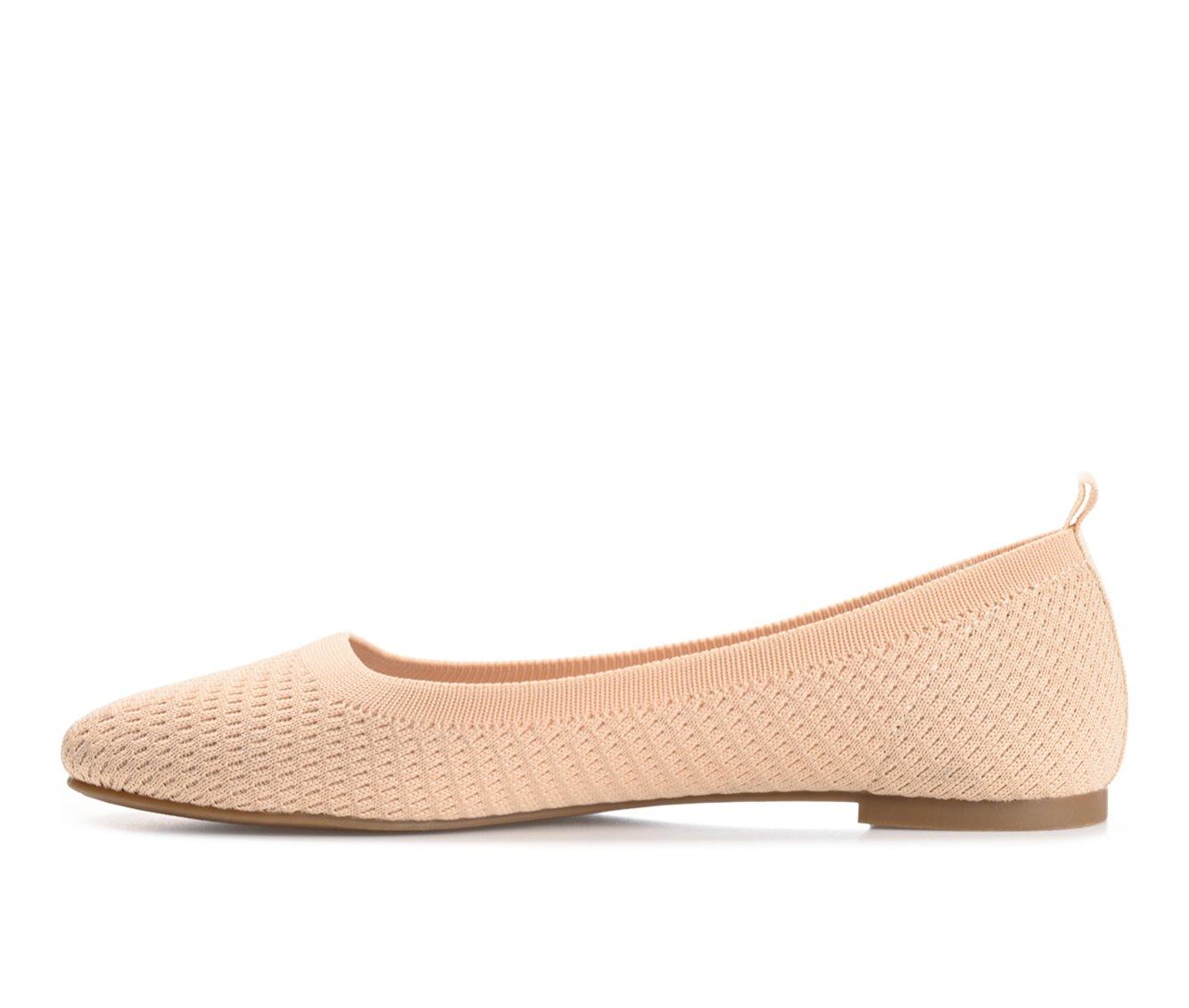 Women's Journee Collection Maryann Flats