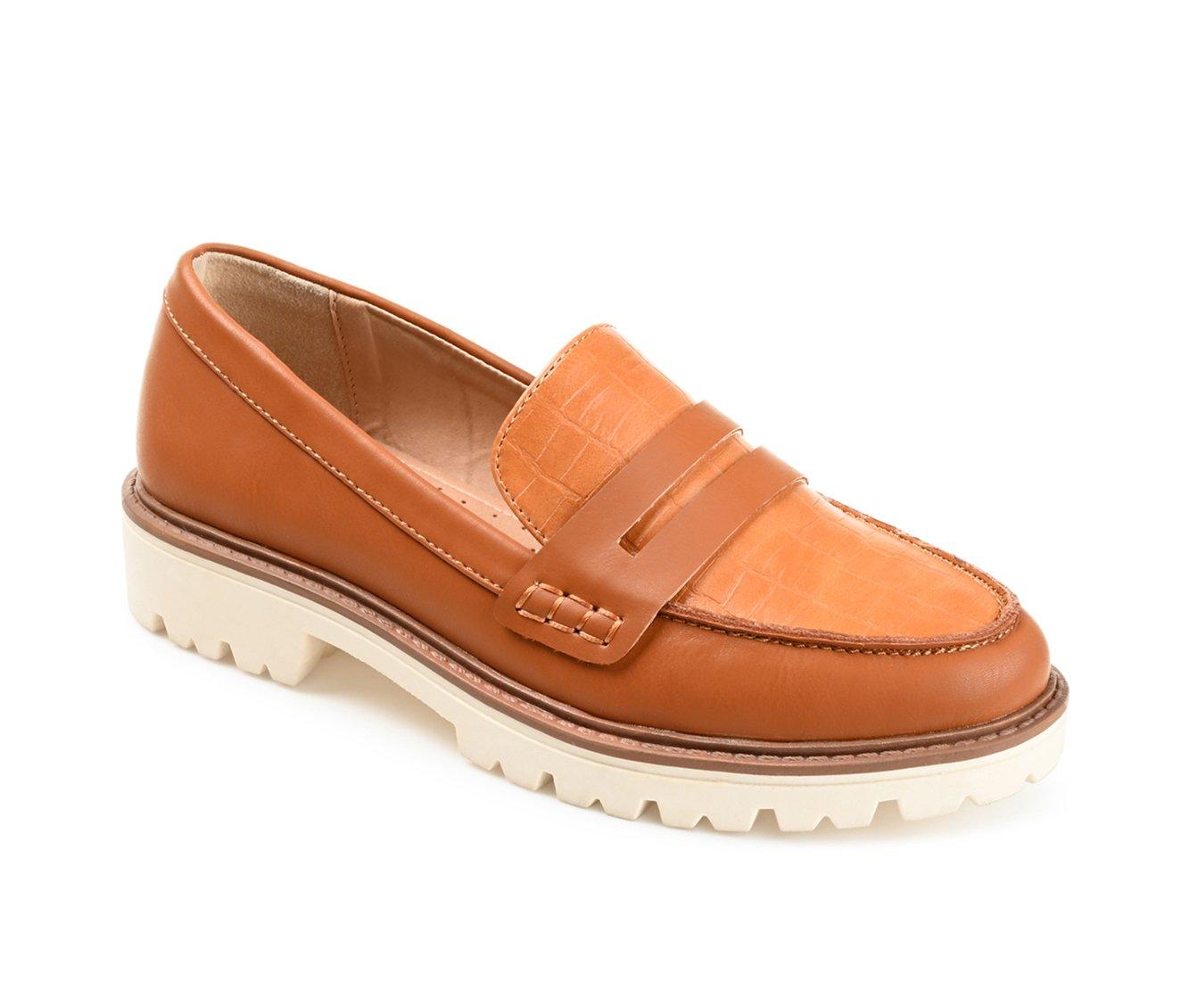 Women's Journee Collection Kenly Lugged Loafers